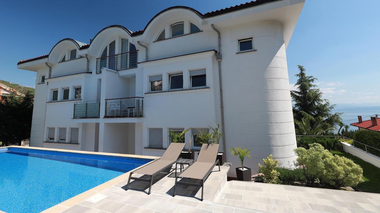 Sea View Apartment In Ičići 외부 사진