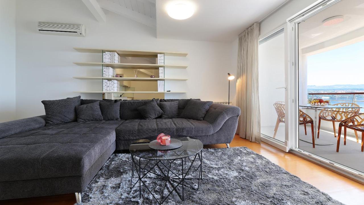 Sea View Apartment In Ičići 외부 사진
