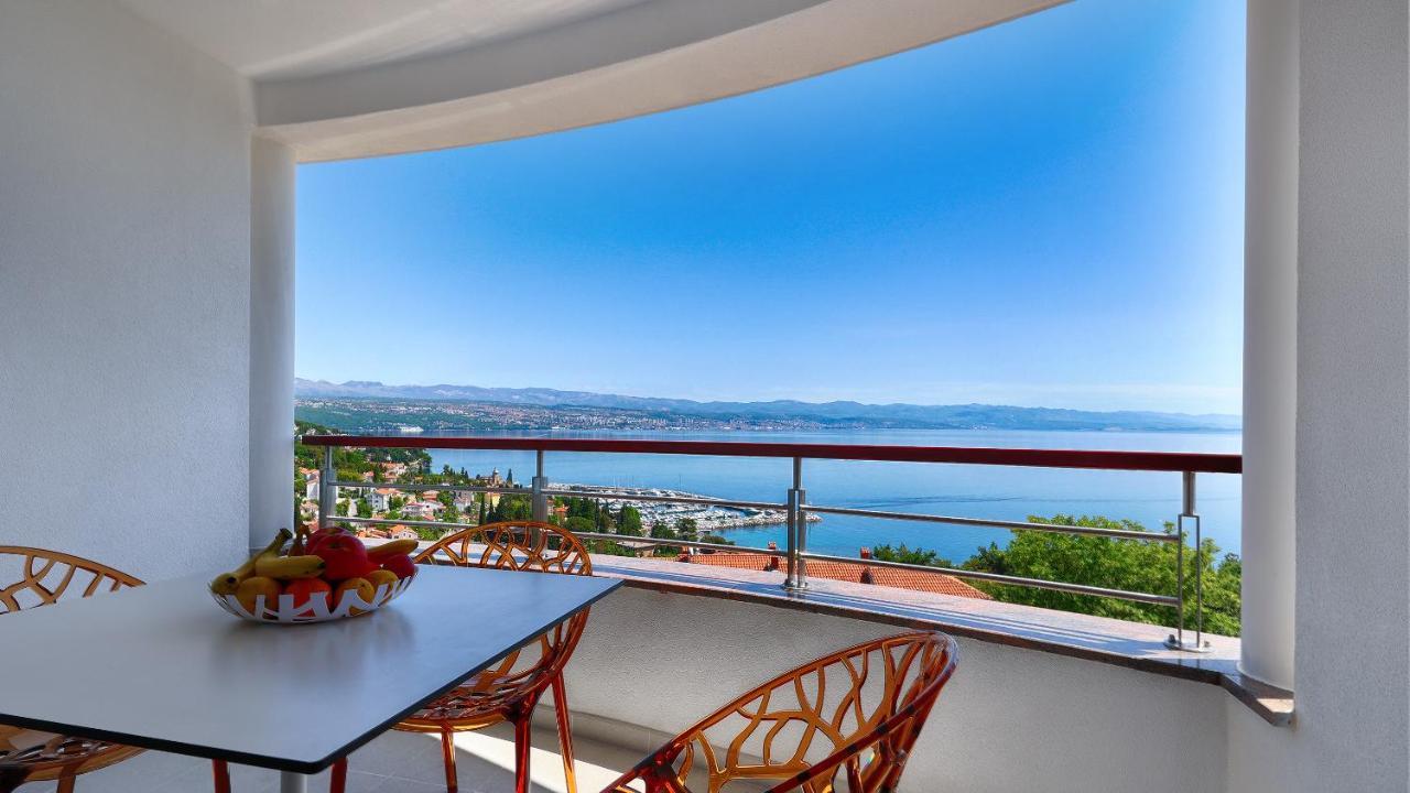 Sea View Apartment In Ičići 외부 사진