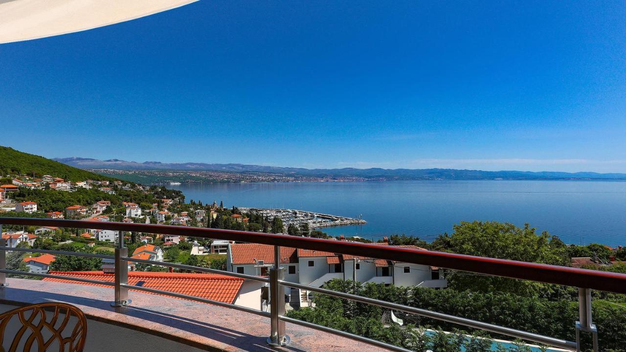 Sea View Apartment In Ičići 외부 사진