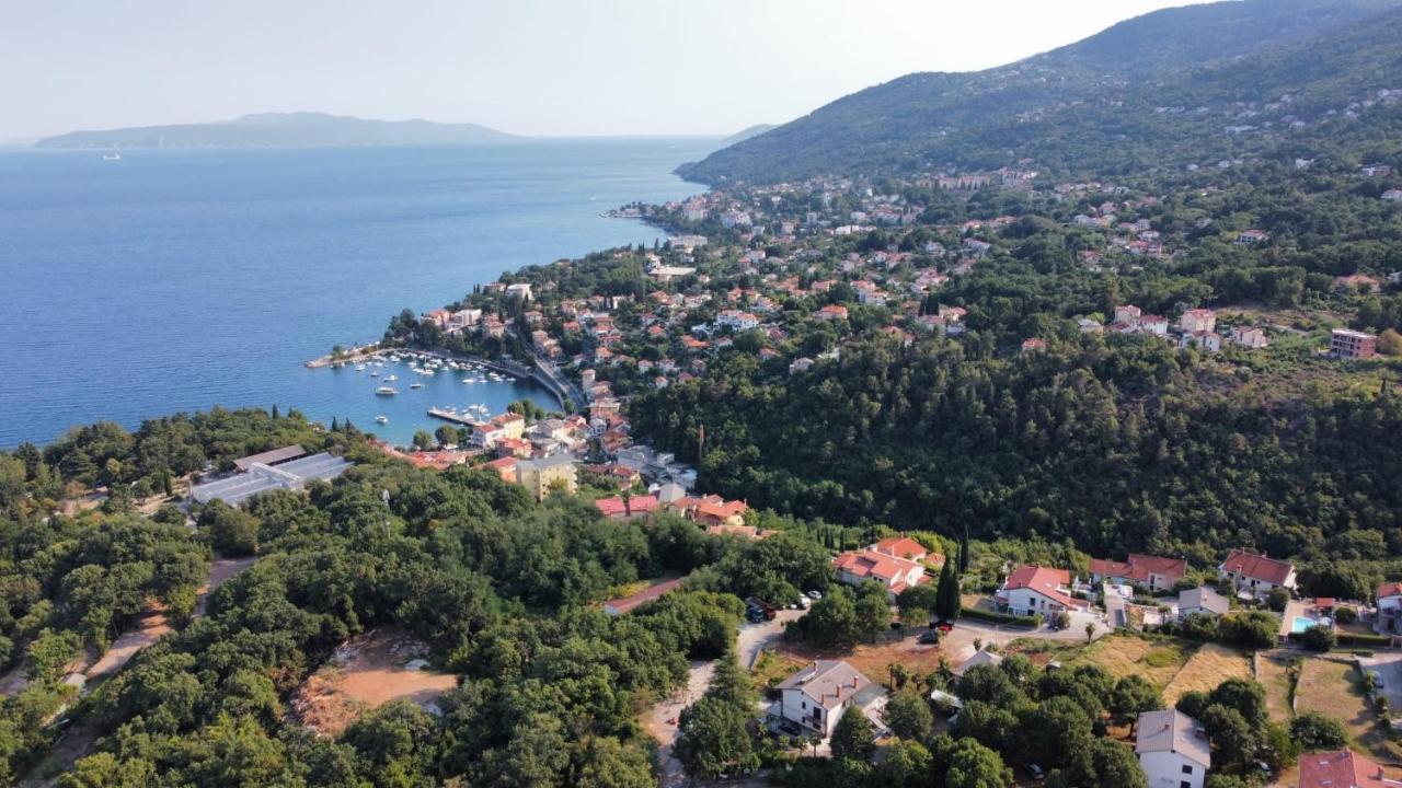 Sea View Apartment In Ičići 외부 사진
